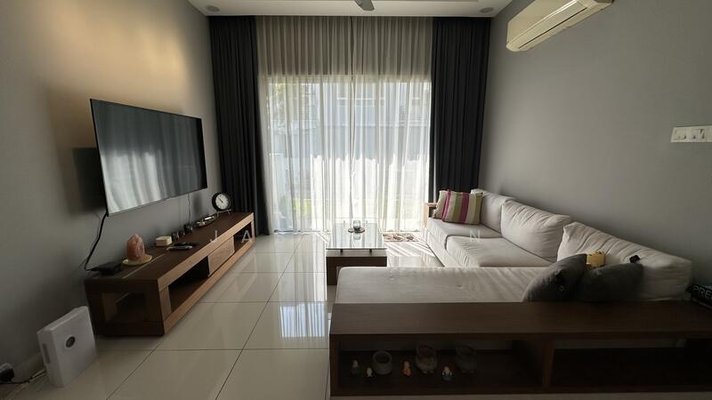 For Sale - Bayan Residences, Tropicana Aman, Rimbayu