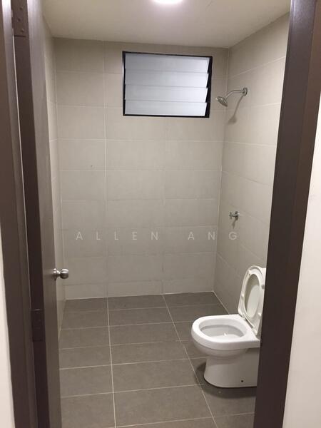 Ken Rimba Condominium 1 untuk Untuk Dijual - RM 425,000, Mac 2026 - Bathroom - PropertyGuru.com.my