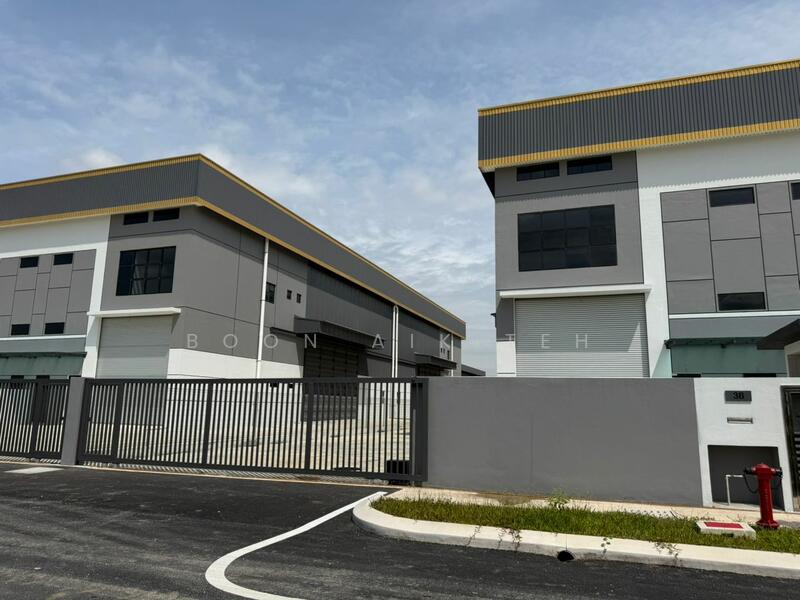 Untuk Dijual - Kampung Bukit Kapar