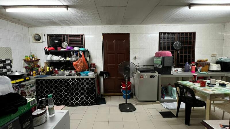Taman Johor @ Jalan Beremban untuk Untuk Dijual - RM 508,000, Feb 2026 - Kitchen - PropertyGuru.com.my
