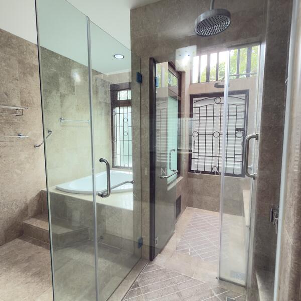 Tijani 2 South untuk Untuk Disewa - RM 12,000 /bulan, Mac 2026 - Bathroom - PropertyGuru.com.my