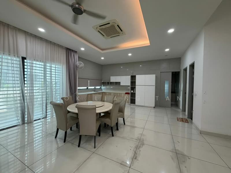 Bungalow House untuk Dijual di Taman Naluri Emas (Seberang Jaya) - Michael Tan - Dining Room - PropertyGuru.com.my
