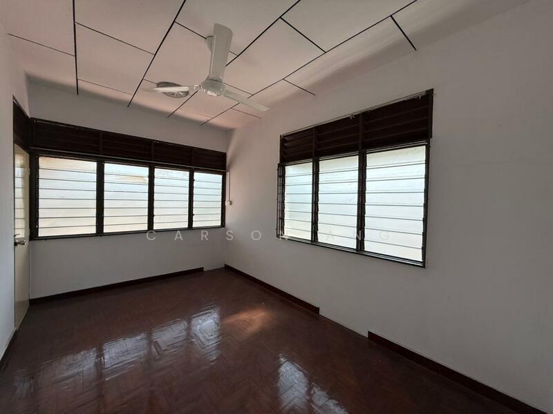 Taman Sungai Rambai untuk Untuk Disewa - RM 1,500 /bulan, Feb 2026 - Interior - PropertyGuru.com.my