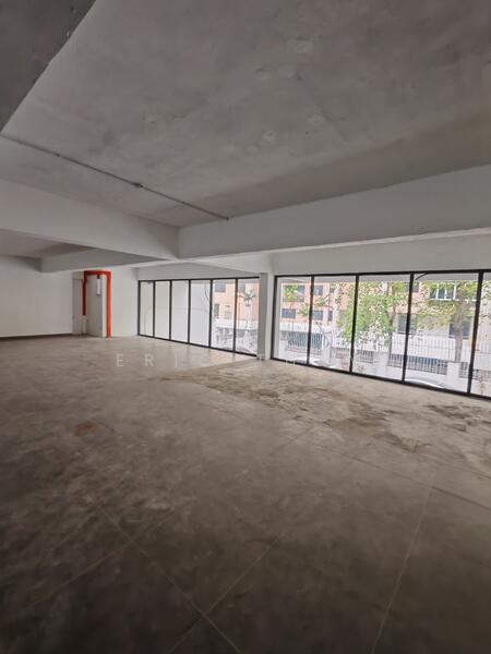 Shop / Office for Sale in Taman Ampang Utama (Ampang) - Eric Tham - Interior - PropertyGuru.com.my