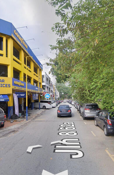 For Rent - Bandar Menjalara