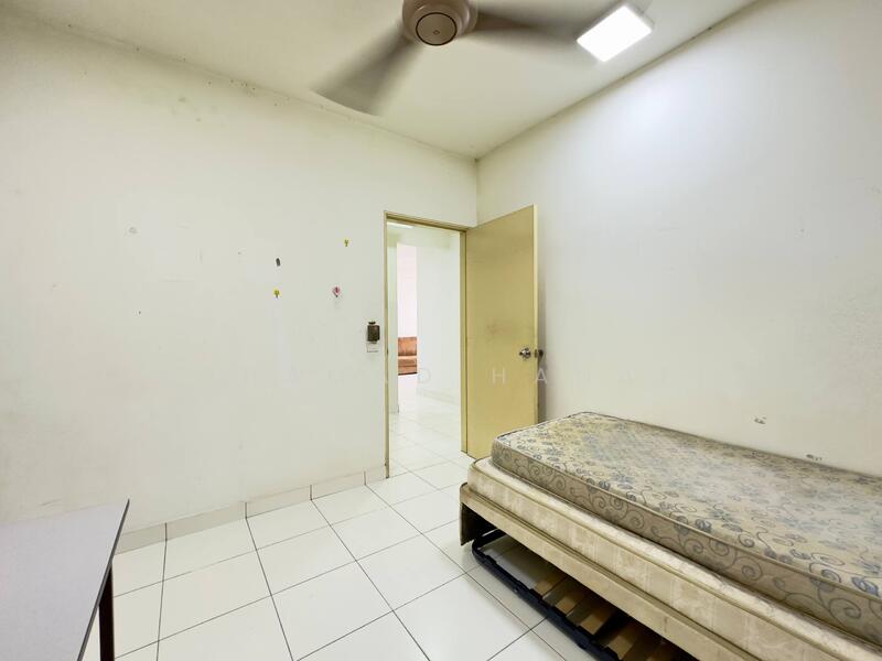 Apartment for Sale at Seri Pinang - Mohamad Hanafi - Bedroom - PropertyGuru.com.my