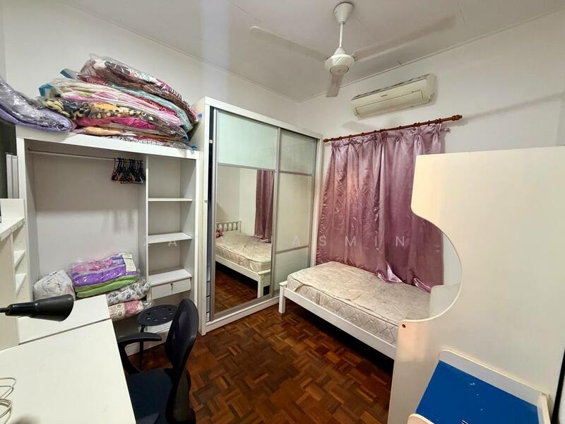 For Sale - Seksyen 7