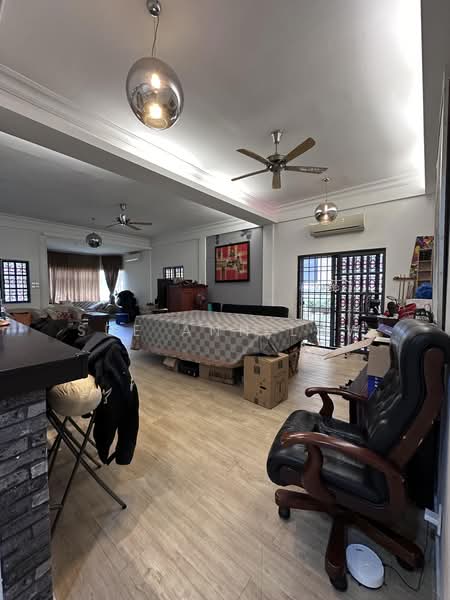 Semi-Detached House for Sale in Bandar Sunway (Sunway) - Sue Ann Low - Living Room - PropertyGuru.com.my