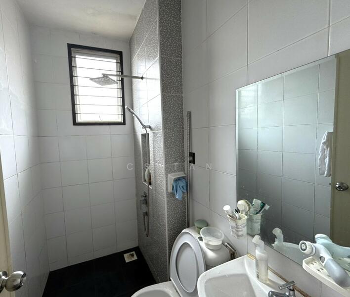 Terraced House for Sale in Johor Bahru (Johor) - CS Tan - Bathroom - PropertyGuru.com.my