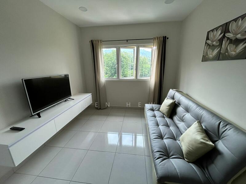 Fairview Residence untuk Untuk Disewa - RM 1,800 /bulan, Feb 2026 - Living Room - PropertyGuru.com.my
