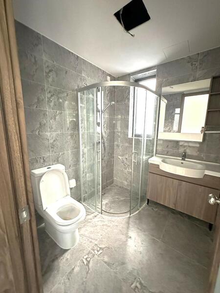 Cluster House for Sale in Iskandar Puteri (Nusajaya) (Johor) - CS Tan - Bathroom - PropertyGuru.com.my