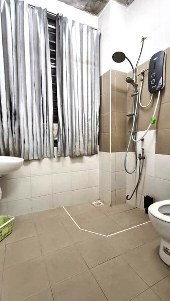 2-storey Terraced House for Sale in Taman Nusa Sentral (Iskandar Puteri (Nusajaya)) - Karl Lim - Bathroom - PropertyGuru.com.my