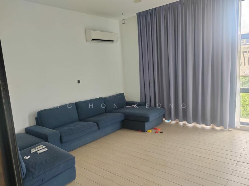 Semi-Detached House for Sale in 16 Sierra (Puchong) - Ng Hon Keong - Living Room - PropertyGuru.com.my