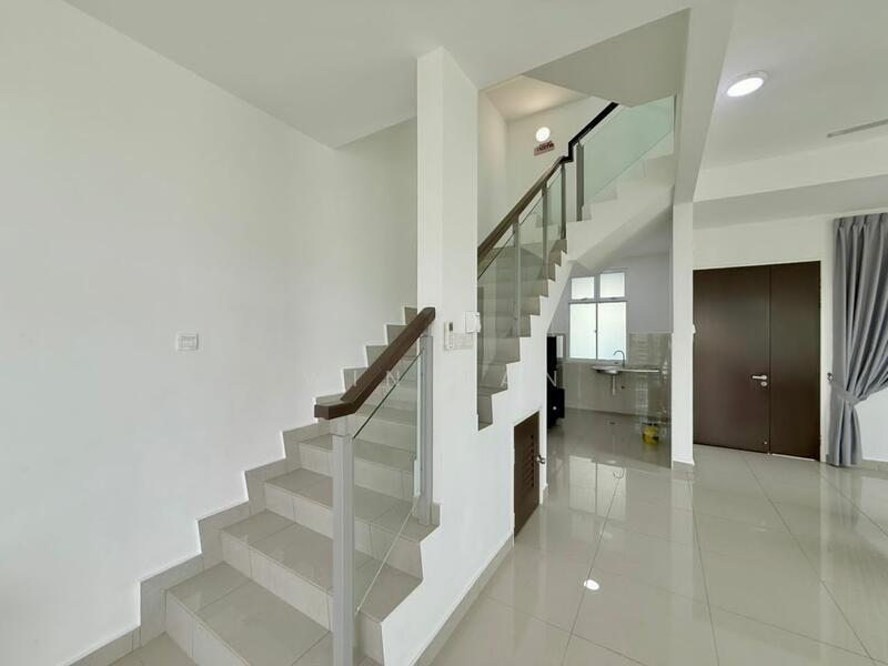 Taman Seri Austin untuk Untuk Dijual - RM 1,300,000, Feb 2026 - Interior - PropertyGuru.com.my