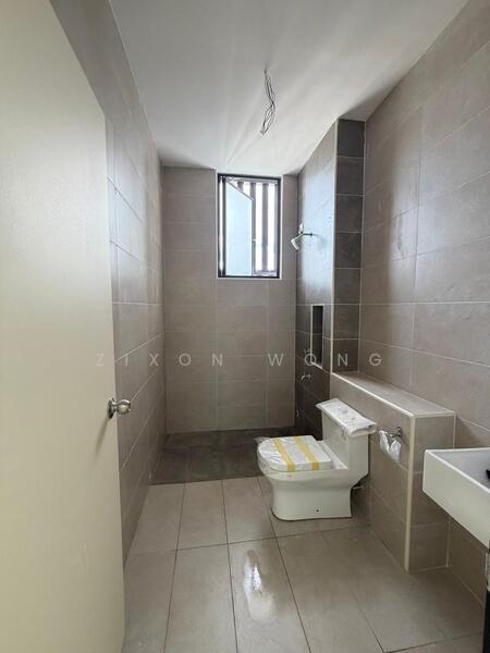 Cluster House for Sale in Iskandar Puteri (Nusajaya) (Johor) - Zixon Wong - Bathroom - PropertyGuru.com.my