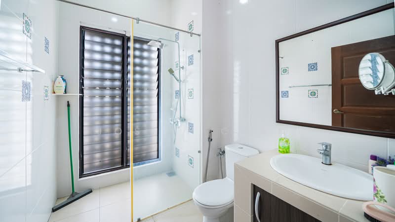 Bungalow for Sale in D'Kayangan (Shah Alam) - Joseph Chan - Bathroom - PropertyGuru.com.my