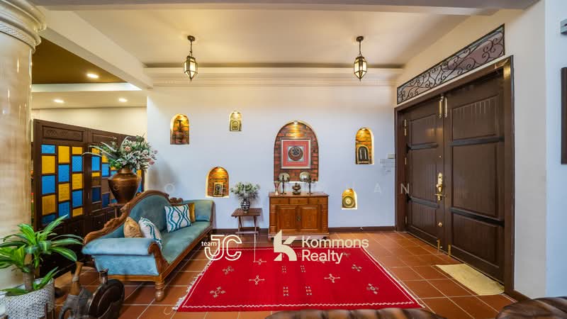 Bungalow for Sale in D'Kayangan (Shah Alam) - Joseph Chan - Entrance - PropertyGuru.com.my