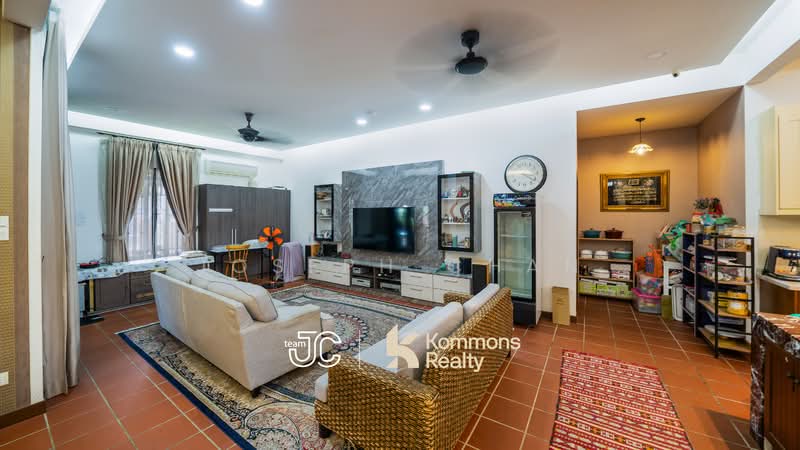 Bungalow for Sale in D'Kayangan (Shah Alam) - Joseph Chan - Living Room - PropertyGuru.com.my