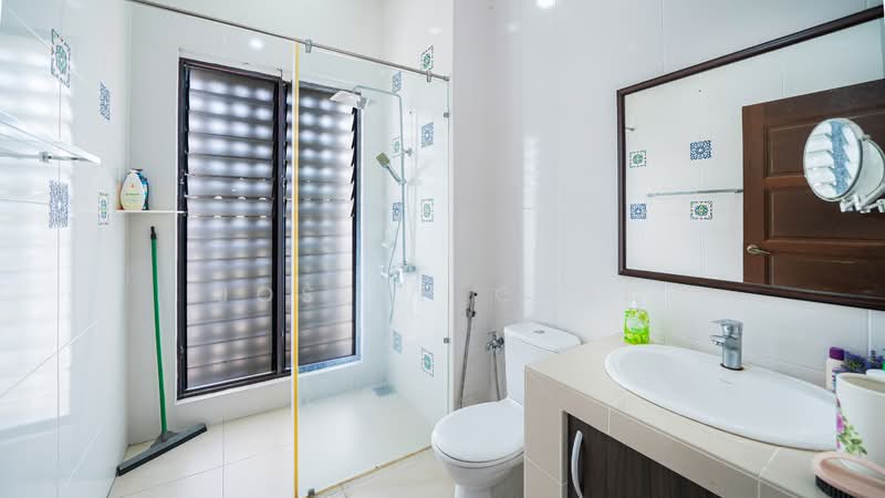 Bungalow for Sale in D'Kayangan (Shah Alam) - Joseph Chan - Bathroom - PropertyGuru.com.my