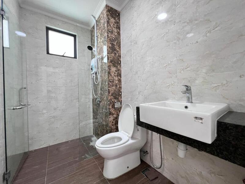 Laguna Heights (Bukit Laguna) untuk Untuk Disewa - RM 3,500 /bulan, Feb 2026 - Bathroom - PropertyGuru.com.my