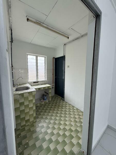 Untuk Disewa - Seksyen 2 Wangsa Maju Flat