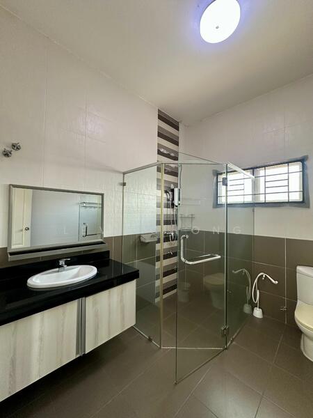 Bungalow for Sale in Bandar Seri Botani (Simpang Pulai) - Levi Chong - Bathroom - PropertyGuru.com.my