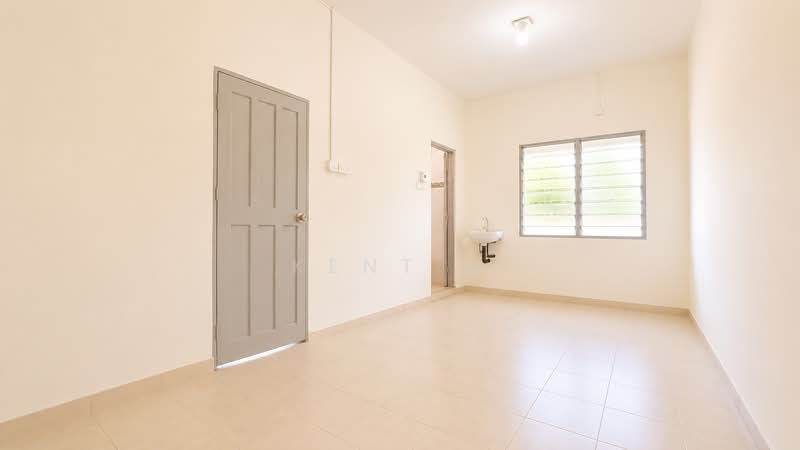 Semi-Detached House for Sale in Taman Canning (Ipoh) - Kent C - PropertyGuru.com.my
