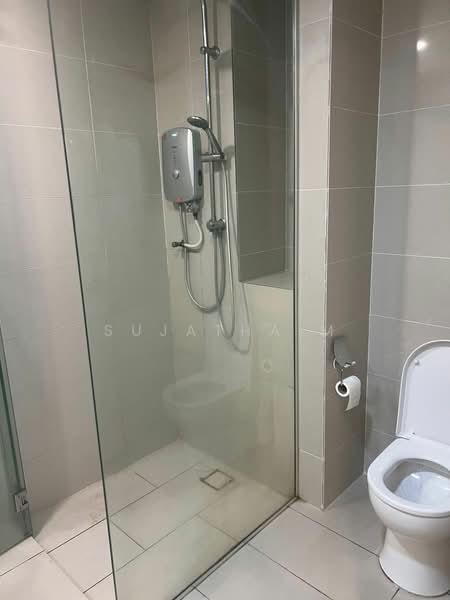 Service Residence for Rent at KL Gateway Residences - Sujatha M - Bathroom - PropertyGuru.com.my