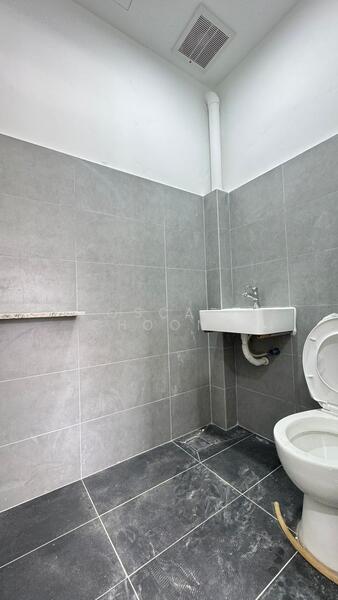 1-storey Terraced House for Sale in Bandar Sri Damansara (Selangor) - Oscar Choong - Bathroom - PropertyGuru.com.my