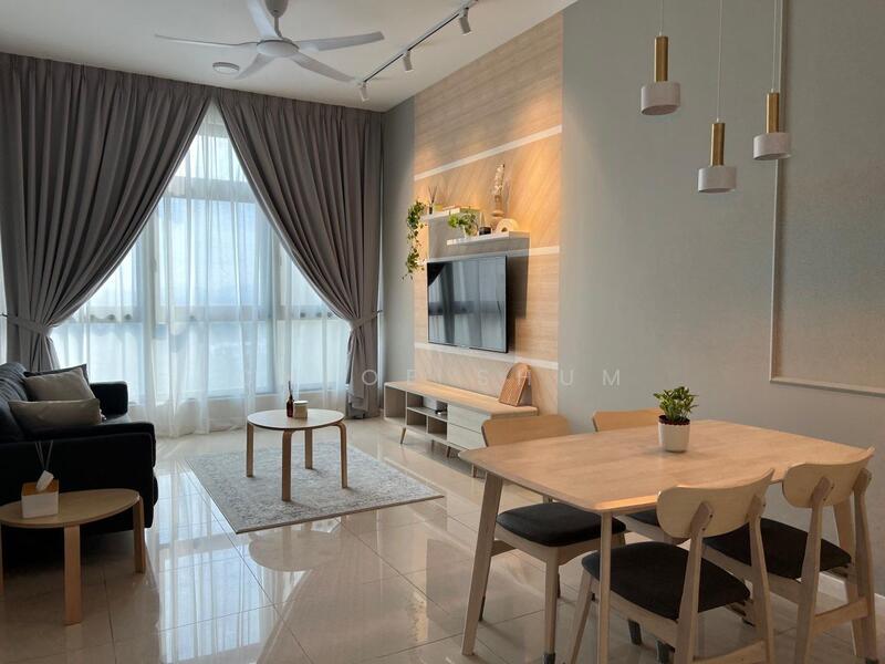 Paradigm Residence untuk Untuk Disewa - RM 3,900 /bulan, Mac 2026 - Living Room - PropertyGuru.com.my
