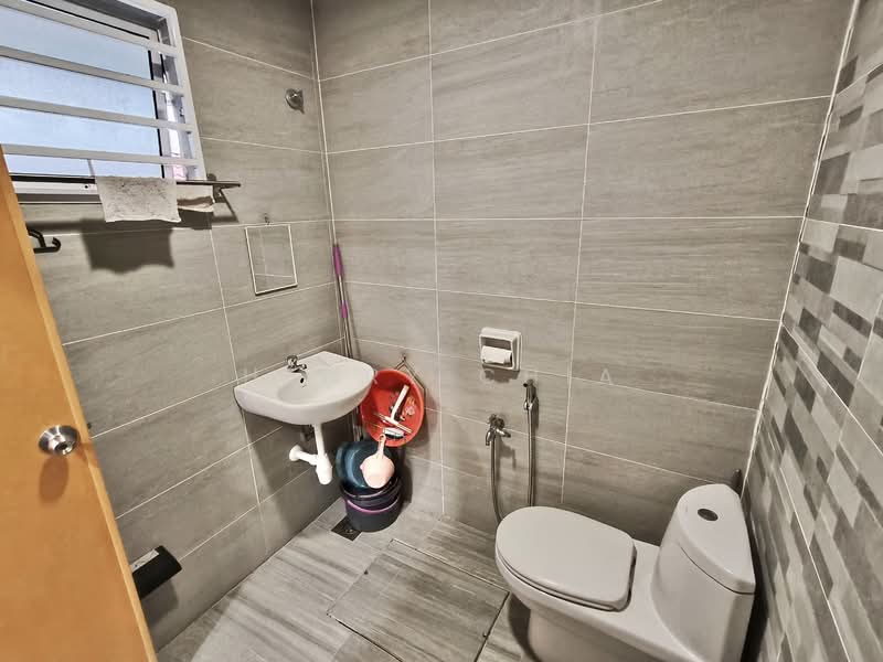 Rumah Teres 2 Tingkat untuk Dijual di Taman Langat Ceria (Hulu Langat) - Gladys Wong - Bathroom - PropertyGuru.com.my