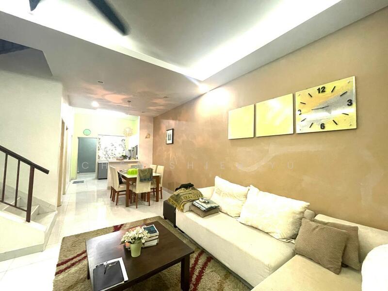 Seri Austin - Terrace Homes untuk Untuk Dijual - RM 680,000, Mac 2026 - Living Room - PropertyGuru.com.my