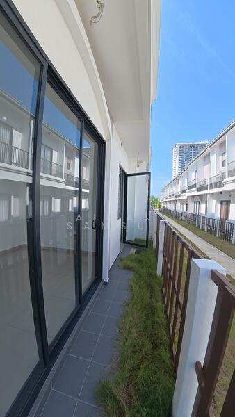 Rumah Teres 2 Tingkat untuk Dijual di Setia Safiro (Cyberjaya) - Aiman Samsul - Backyard - PropertyGuru.com.my