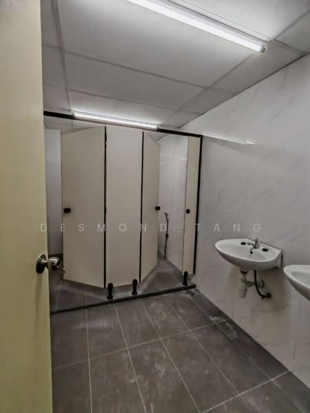 Office for Rent in KLCC (KL City Centre) - Desmond Tang - Bathroom - PropertyGuru.com.my