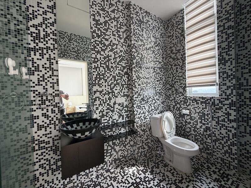 Millennium Tower untuk Untuk Disewa - RM 7,999 /bulan, Mac 2026 - Bathroom - PropertyGuru.com.my