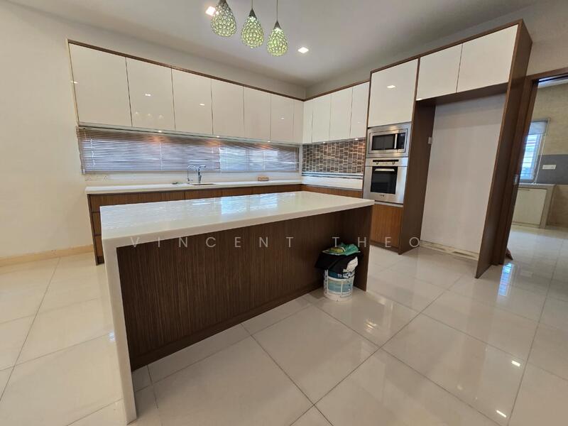 Rumah Teres 2.5 Tingkat untuk Dijual di Kinrara Residence (Puchong) - Vincent Theo - Kitchen - PropertyGuru.com.my