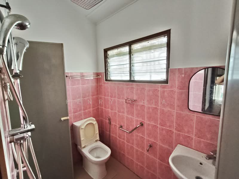 2-storey Terraced House for Sale in Taman Midah (Cheras) - Henry Chia - Bathroom - PropertyGuru.com.my