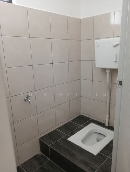 Shop / Office for Rent in Kluang (Johor) - Chin Wei Lim - Bathroom - PropertyGuru.com.my