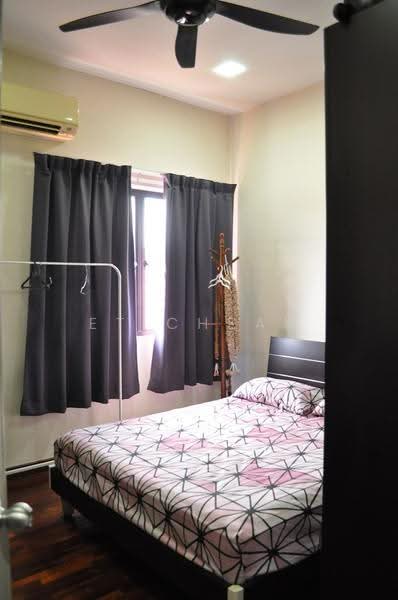 2.5-storey Terraced House for Sale in Kota Kemuning (Shah Alam) - ET Cheah - Bedroom 2 - PropertyGuru.com.my