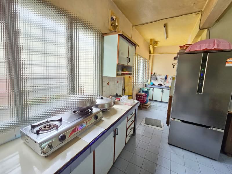 Rumah Teres 2 Tingkat untuk Dijual di Taman Kepong (Kepong) - Kiing TW - Kitchen - PropertyGuru.com.my