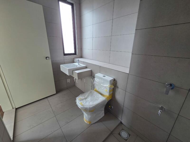 Terraced House for Sale in Klang (Selangor) - Reiyn . - Bathroom - PropertyGuru.com.my
