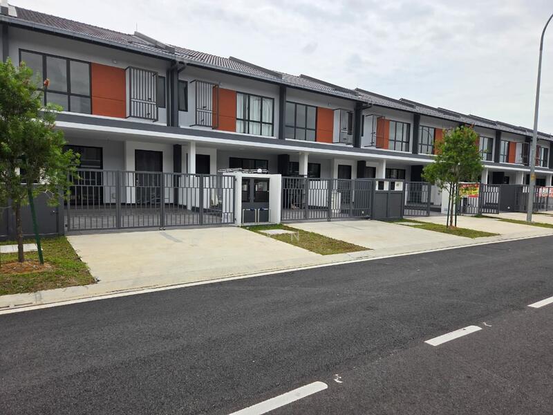 Terraced House for Sale in Klang (Selangor) - Reiyn . - Exterior - PropertyGuru.com.my