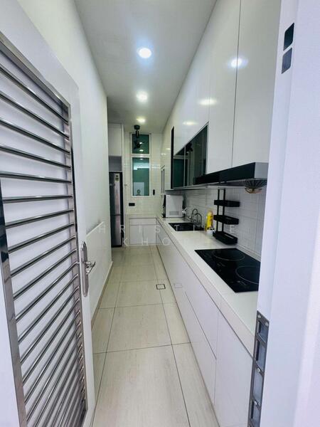 Winter Sonata @ Nusa Sentral untuk Untuk Dijual - RM 1,520,000, Feb 2026 - Kitchen - PropertyGuru.com.my