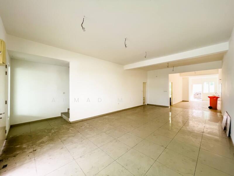 2-storey Terraced House for Sale in Bandar Sri Sendayan (Negeri Sembilan) - Ahmad Muslim - Interior - PropertyGuru.com.my