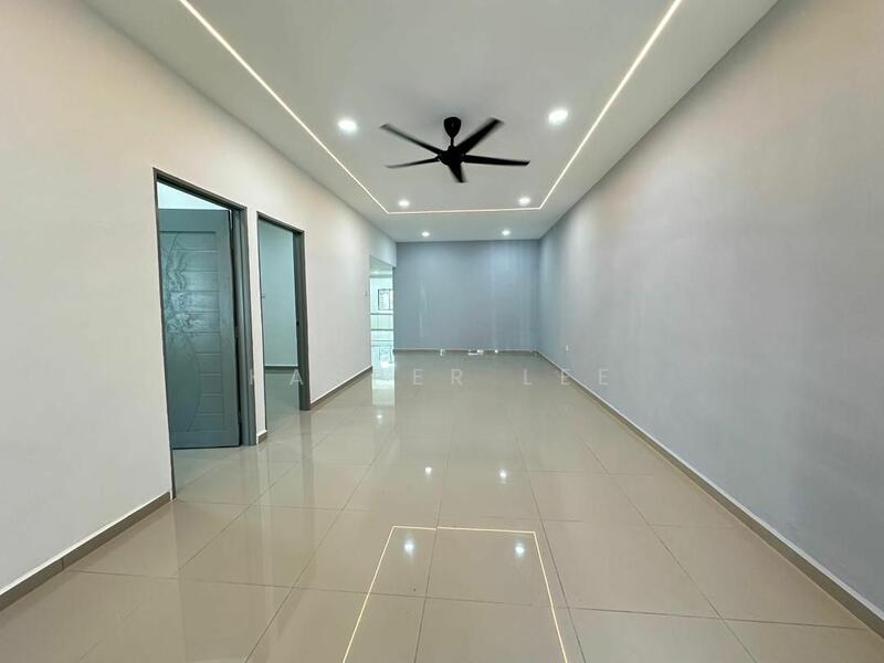 1-storey Terraced House for Sale in Skudai (Johor) - Kasper Lee - Living Room - PropertyGuru.com.my
