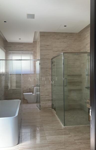 3-storey Terraced House for Rent in Tanjung Bungah (Penang) - Ashley Lim - Bathroom - PropertyGuru.com.my