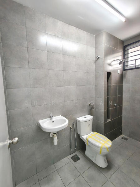 2-storey Terraced House for Rent in Kota Bayuemas (Klang) - Charlie Gan - Bathroom - PropertyGuru.com.my