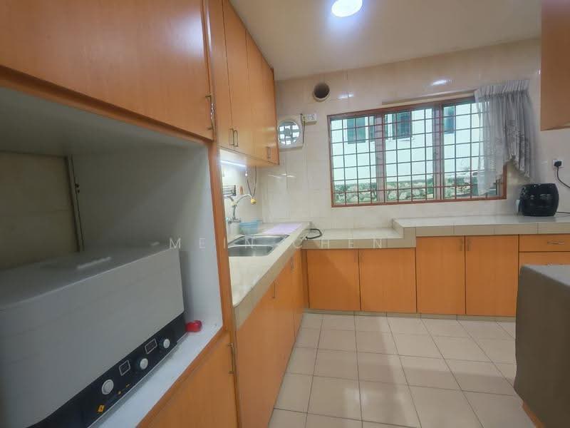 Rumah Teres 2-Tingkat untuk Disewa di Taman Bukit Mewah (Kajang) - Mein Chen - Kitchen - PropertyGuru.com.my