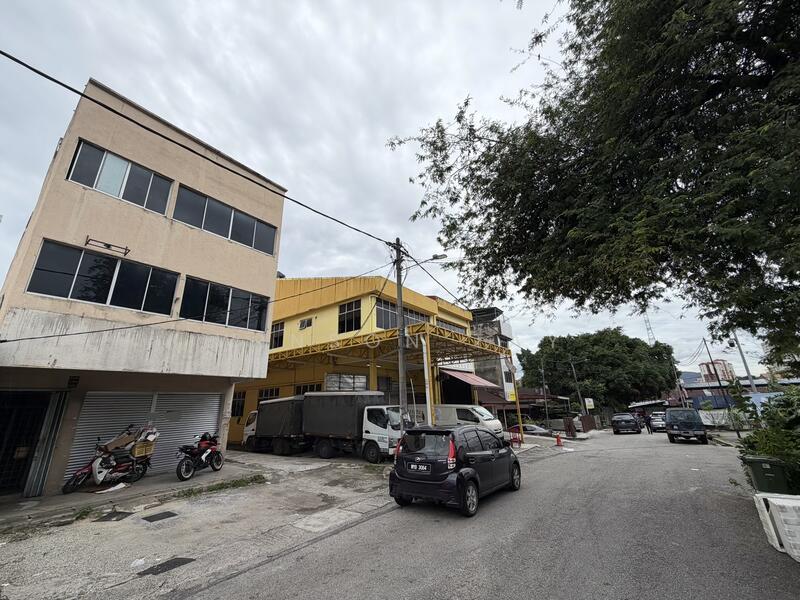 Jinjang Utara, Kepong untuk Untuk Dijual - RM 2,500,000, Mac 2026 - Exterior - PropertyGuru.com.my