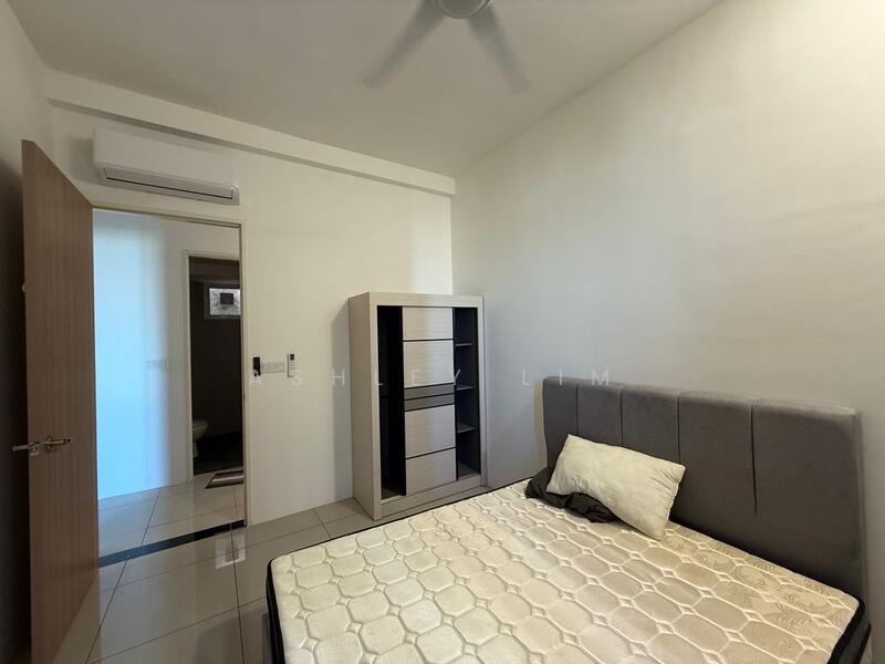 Condominium for Rent at QuayWest Residence - Ashley Lim - Bedroom - PropertyGuru.com.my